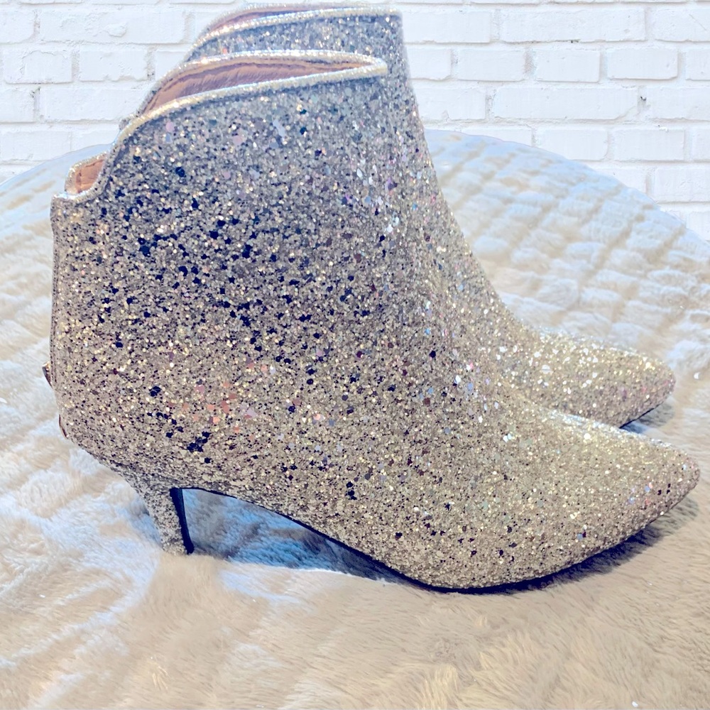 *SOLD* Mavmax Silver Glitter Sequin Kitten Heel Ankle Boots